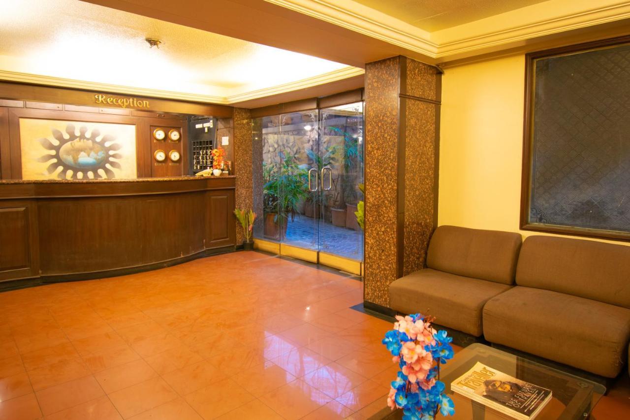 Octave Bund Garden Hotel Пюн Екстериор снимка