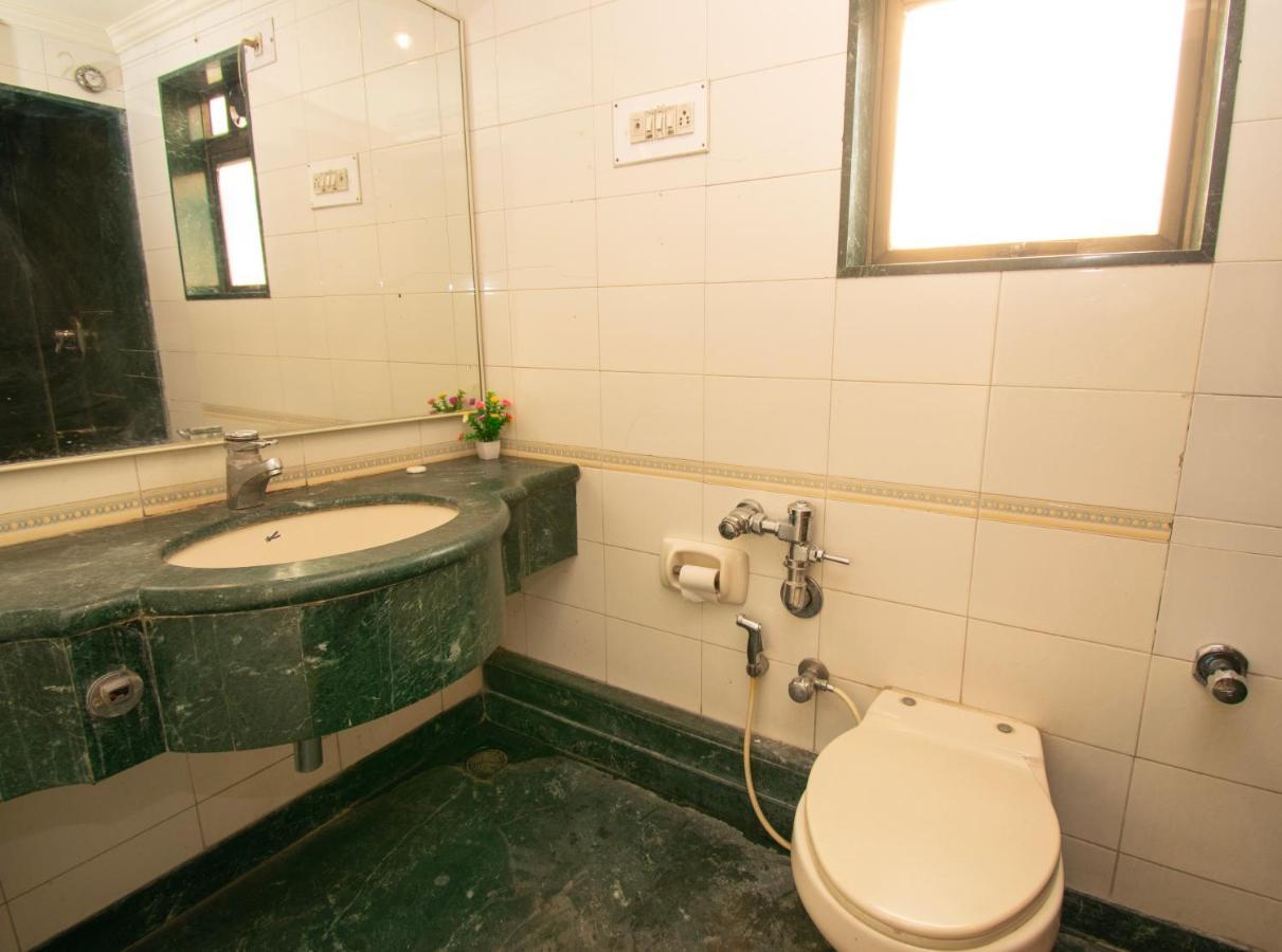 Octave Bund Garden Hotel Пюн Екстериор снимка
